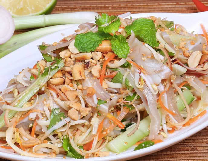 Cách làm nộm hoa chuối tai lợn cực hấp dẫn